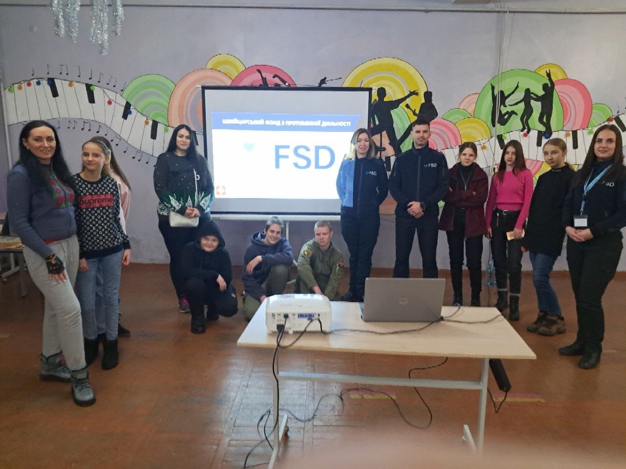 Височанську громаду відвідав із лекцією FSD Швейцарський гуманітарний ...